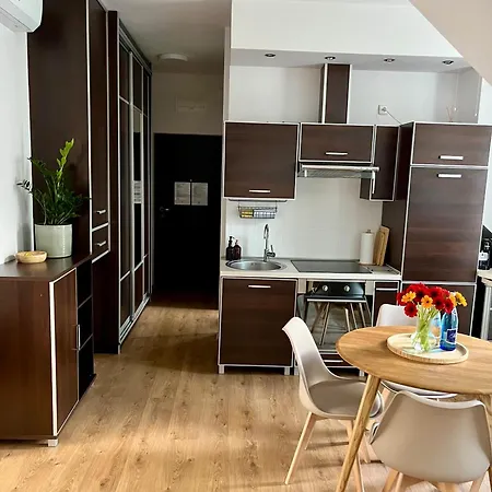 Pauline 바르샤바